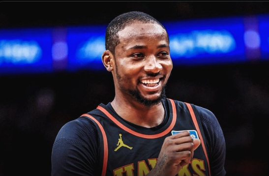 库明加神投助老鹰六连胜 独行侠客场告负