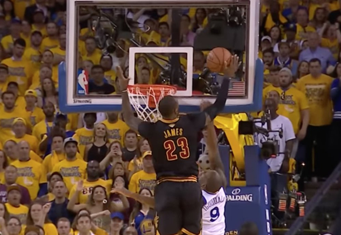 詹姆斯：生涯最佳高光时刻为追帽伊格达拉锁定