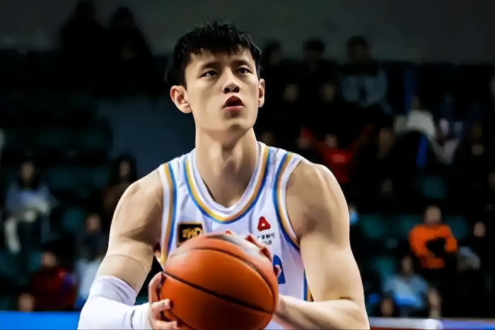 北京队签威廉姆斯补强季后赛阵容 高风险赌注成