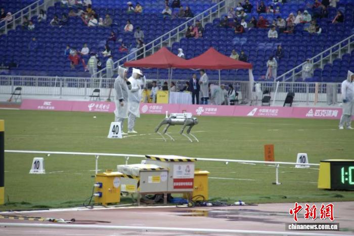 风雨无阻：残特奥会田径赛事筑牢安全防线